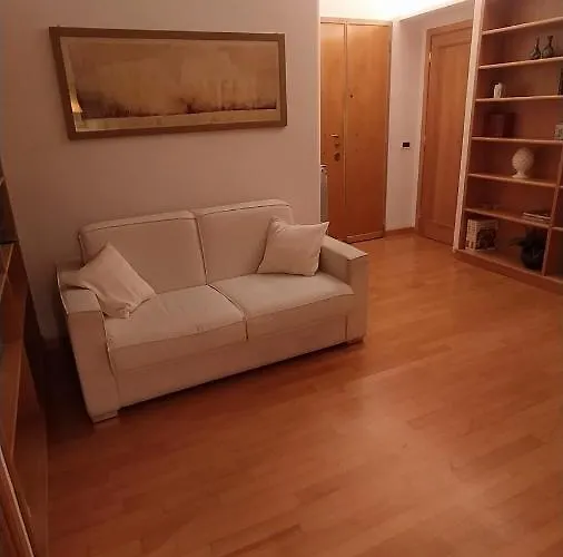 Lovely Accogliente Tra Policlinico E Piazza Bologna Appartement *